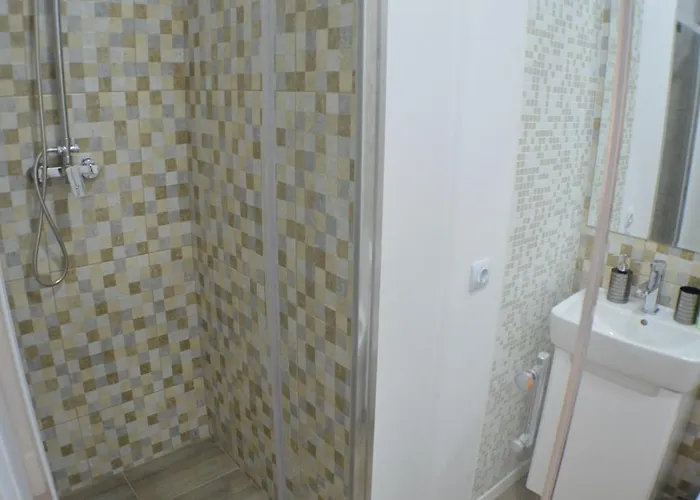 House * Бухарест