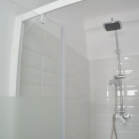 House * בוקרשט