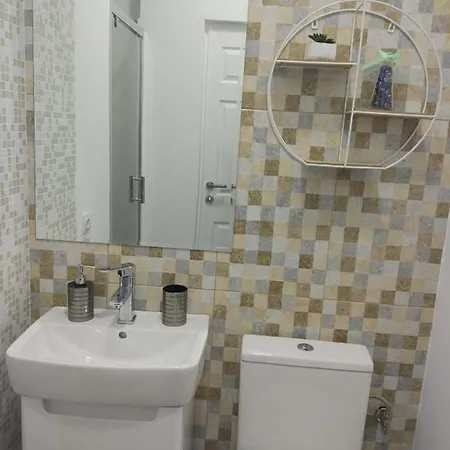 House דירה